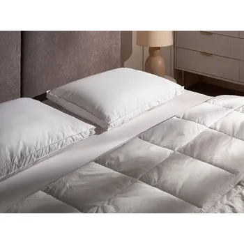 Bytový textil Sada 2 polštářů bílá bavlna 50 x 60 cm kachní peří / kachní peří nízká propustnost vzduchu bezhlučná ložnice moderní Beliani