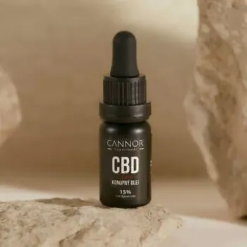 CBD CBD konopný olej 15% (celospektrální) kromě CBD přirozeně obsahuje celou řadu kanabinoidů, CBG, CBC, CBN, THC (v zákonném limitu), terpeny i flavonoidy. Konopí je pěstováno v BIO podmínkách. Olej obsahuje v 10 ml objemu 1500 mg CBD. Nově s příchutí višně.