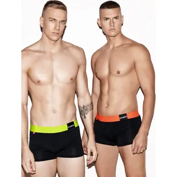 Boxerky Pánské boxerky ATLANTIC PREMIUM s mikromodal - černé/žluté Velikost: S