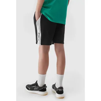 Chlapecké teplákové šortky 4F - hluboce černé Velikost: 128