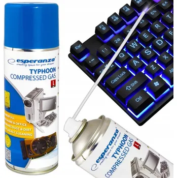 Sprej se stlačeným vzduchem na čištění zařízení