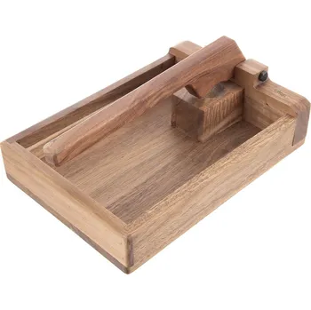 Louskáček Orion 144111 akácie