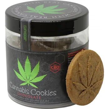 Konopné sušenky s kakaovo-mléčnou polevou a CBD.