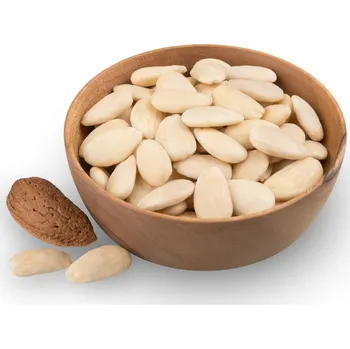 Zdravější cesta Mandle blanšírované 1 kg