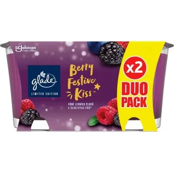 Svíčka Glade svíčka vonná Berry Festive Kiss, 2× 112 g
