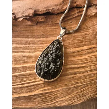 Přívěsek Vltavín Moldavite Stříbrný přívěsek s vltavínem P31 0004