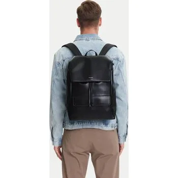 Městský batoh Batoh Calvin Klein Ck Sleek Flap Bp K50K512916 Černá OS