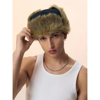 Čepice Čepice s umělou kožešinou - ONE SIZE - House - černá - 062HR-99X