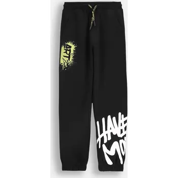 Chlapecké tepláky Dětské černé teplákové kalhoty vel. 158 Coccodrillo ZC5