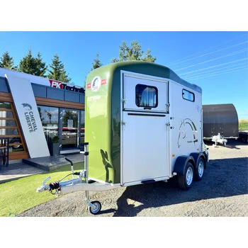 Přívěs pro přepravu koně a skotu Přívěs pro koně CHEVAL LIBERTE TOURING COUNTRY®, ZELENÝ