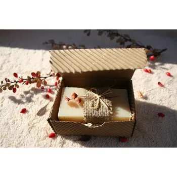 Mýdlo Přírodní olivové mýdlo s kozím mlékem v krabičce