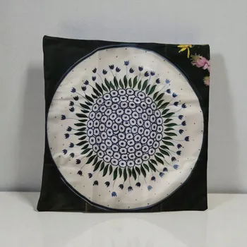 Povlak na polštářek Povlak na polštář 45*45 vzor keramika Bolesławiec 490A tulipány