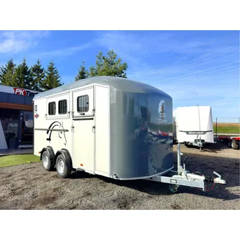 Přívěs pro přepravu koně a skotu Přívěs pro tři koně, obytná vestavba, CHEVAL LIBERTE MAXI 3 LIVING®