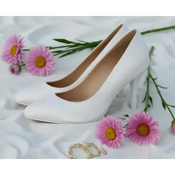 Dámské lodičky Saténové bílé lodičky Velikost obuvi: 34