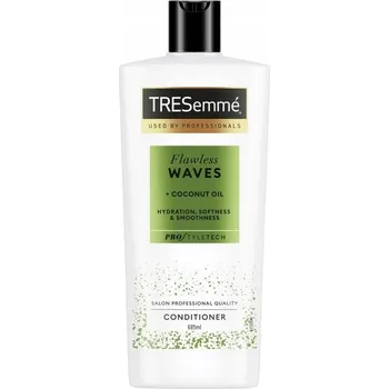 TRESemme Flawless Waves Kondicionér na vlasy Hydratační pro Vlny a Kudrny 685ml
