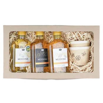Kosmetická sada Pleva Vnitřní pohlazení pro dva - Medovina z akátového medu 0,2 l, Medovina ze slunečnicového medu 0,2 l, Medovina z lesního medu 0,2 l, Chráněná dílna Neratov Keramický pohárek 2 ks, dárková sada