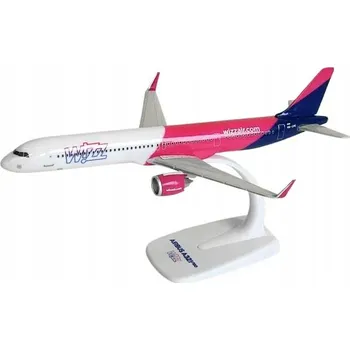 Plastikový model Model letadla Airbus A321neo Wizzair 1:200