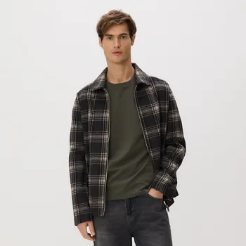 Pánské tričko Reserved - Hladké tričko regular fit - tmavě zelená - 526EX-79X - 526EX-79X-M