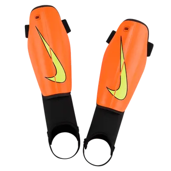 Fotbalový chránič Nike Charge oranžová/černá UK Junior M