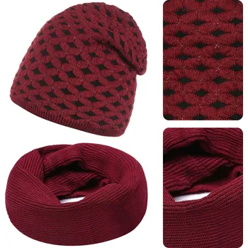 Čepice Majka set čepice, nákrčník (rolák) univerzální velikost červená