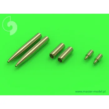 Supermarine Spitfire E pozdní verze, zaoblený kryt kanónu Hispano 20mm + kulomet Browning M2