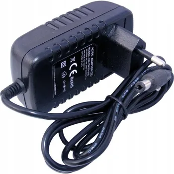 Bezpečnostní kamera Napájecí adaptér 15V 2A, DC konektor 5,5 x 2,1 mm, zásuvkový