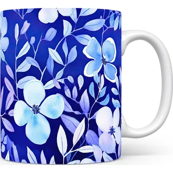 Elegantní hrnek s modrými květinami a listy