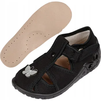 Dívčí bačkory Černé dětské papuče s koženou stélkou, přezůvky do školky Tosia, velikost 20 EU