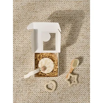 dudlíky Sinsay - Dárková sada: držák na dudlík, kousátko, kartáček a rekvizita na focení - krémová - 230FS-01X - 230FS-01X-ONE