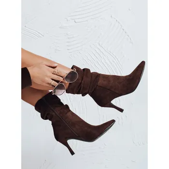 Dámské kozačky Dstreet Kozačky na podpatku s krčeným svrškem ZY1033 Barva: Hnědá, Velikost: 39