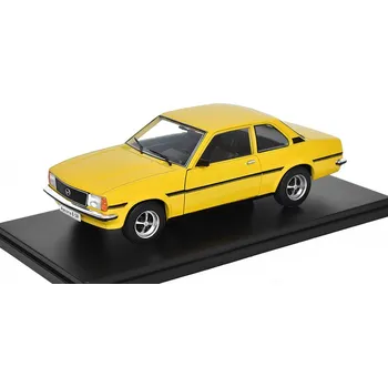 autíčko Opel Ascona 1.9/SR 1975 1:24 - Hachette časopis s modelem Opel Ascona 1.9 SR 1975 - kovový model