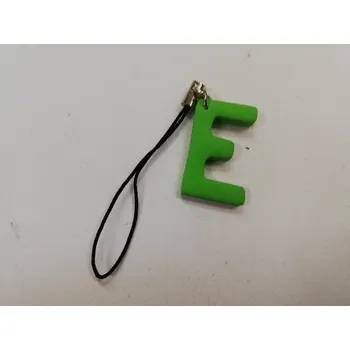 Přívěsek Fimo přívěsek na mobil - písmeno "E" zelený