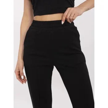 Černé basic tepláky s prošíváním