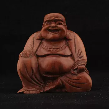 Soška sedící Budai 9 cm – dřevořezba, Smějící se Buddha, zlatý ingot