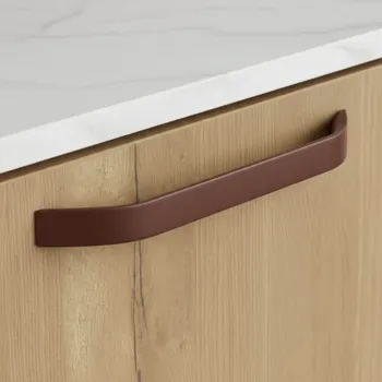 Nábytkové kování Interex design Úchytka ZANAR / Bordová 96 mm