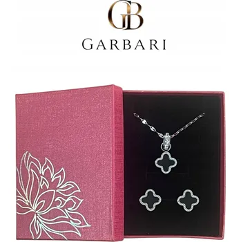 Souprava šperků Elegantní stříbrná souprava šperků ve tvaru černého čtyřlístku