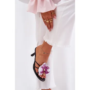 Dámské žabky Dámské Pantofle Na Podpatku Se Umělou Květinou Černé Reyi 40