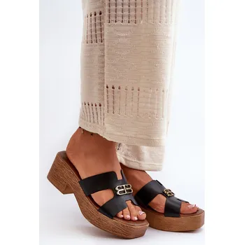 Dámské žabky Zazoo 40412 Kožené Elegantní Dámské Žabky S Zlatým Ozdobou Černé 40