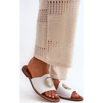 Dámské žabky Zazoo 2938 Kožené Žabky Na Ploché Podrážce S Ozdobou Bílé 37