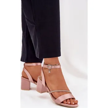 Dámské sandále Dámské Sandály Na Podpatku S Krystaly Vinceza 20268 Béžové 38