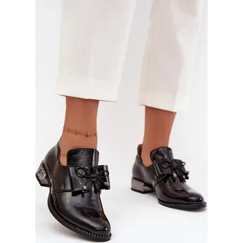 Dámské polobotky Lakované dámské polobotky na nízkém podpatku s mašlí Zazoo 1399 Černé 36