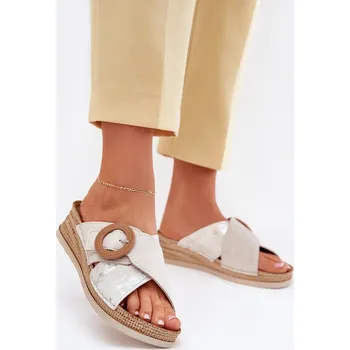 Dámské sandále Dámské Sandály Na Klínu S Dekorativní Sponou Světle Béžové Inblu RV000012 37