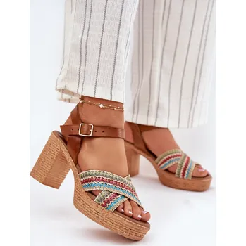 Dámské sandále Kožené Sandály Na Podpatku S Pletením Na Páscích Hnědé Zazoo 40460 38