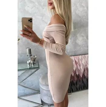 Dámské šaty Přiléhavé šaty s výstřihem do V světle béžové barvy UNI