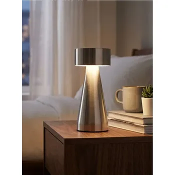 Lampička Sinsay - Stolní lampa - sříbrná - 555GJ-SLV - 555GJ-SLV-ONE