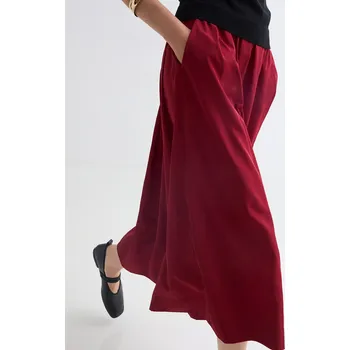 Dámská sukně Sukně Yerse 43648 červená v dlouhé délce s pružným pasem Velikost: 34