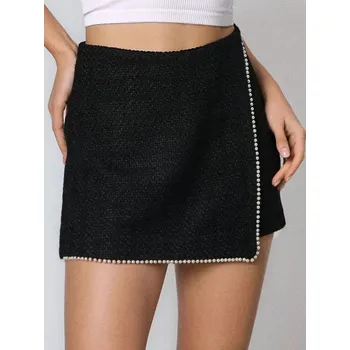 Dámská móda Sinsay - Kraťasová sukně - černá - 136HC-99X - 136HC-99X-M