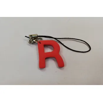 Přívěsek Fimo přívěsek na mobil - písmeno "R" červený
