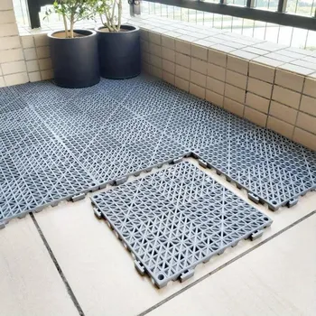 Protiskluzová gumová dlažba - šedá