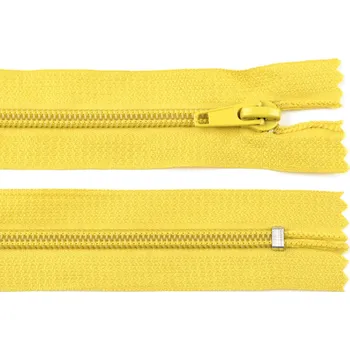 Zip Spirálový zip No 5 délka 18 cm POL, malé, 110 žlutá